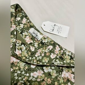 Sold out✨Fall Floral Midi Skirt